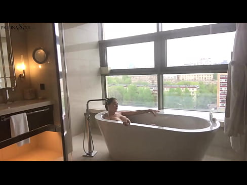 ❤️ Milžiniškas kūdikis aistringai masturbuoja savo putę vonios kambaryje ❤ Porno prie porno lt.special-grasser.ru ❌️